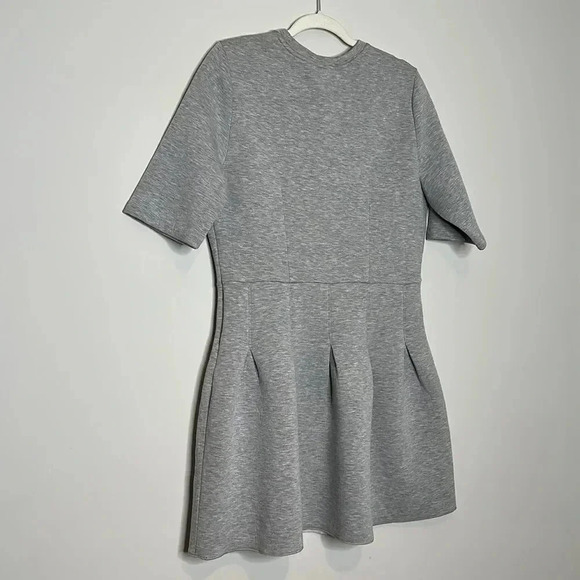 GAP Scuba Fit & Flare dress - Picture 8 of 13